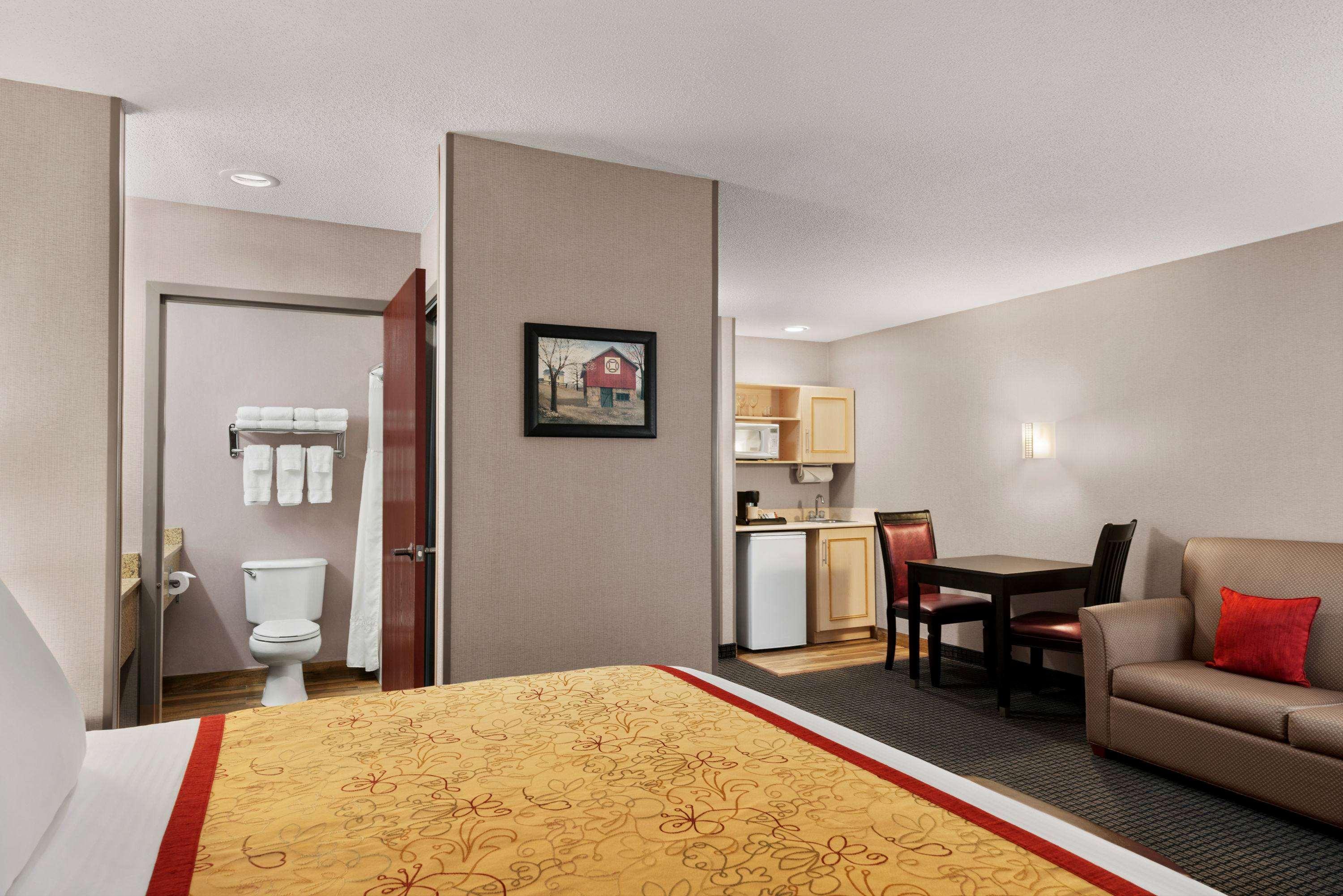 Lancaster Suites Exterior photo